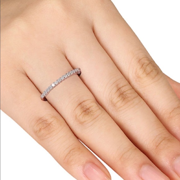 🆕💍 NEW IN BOX 0.36 CARAT WEIGHT THIN STERLING SILVER DIAMOND💎ANNIVERSARY BAND - Picture 7 of 14
